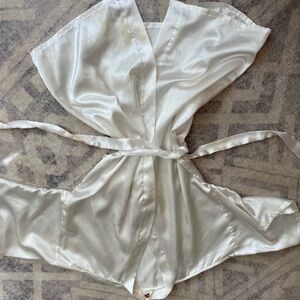 Elegant White Satin Robe